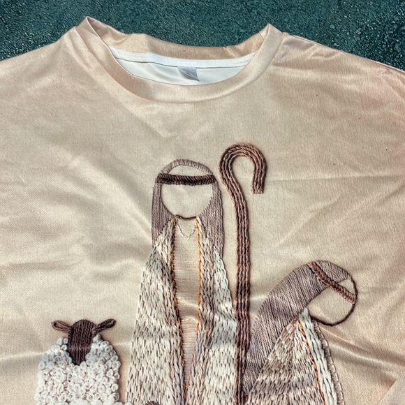 Nativity long sleeve - Picture 3 of 3